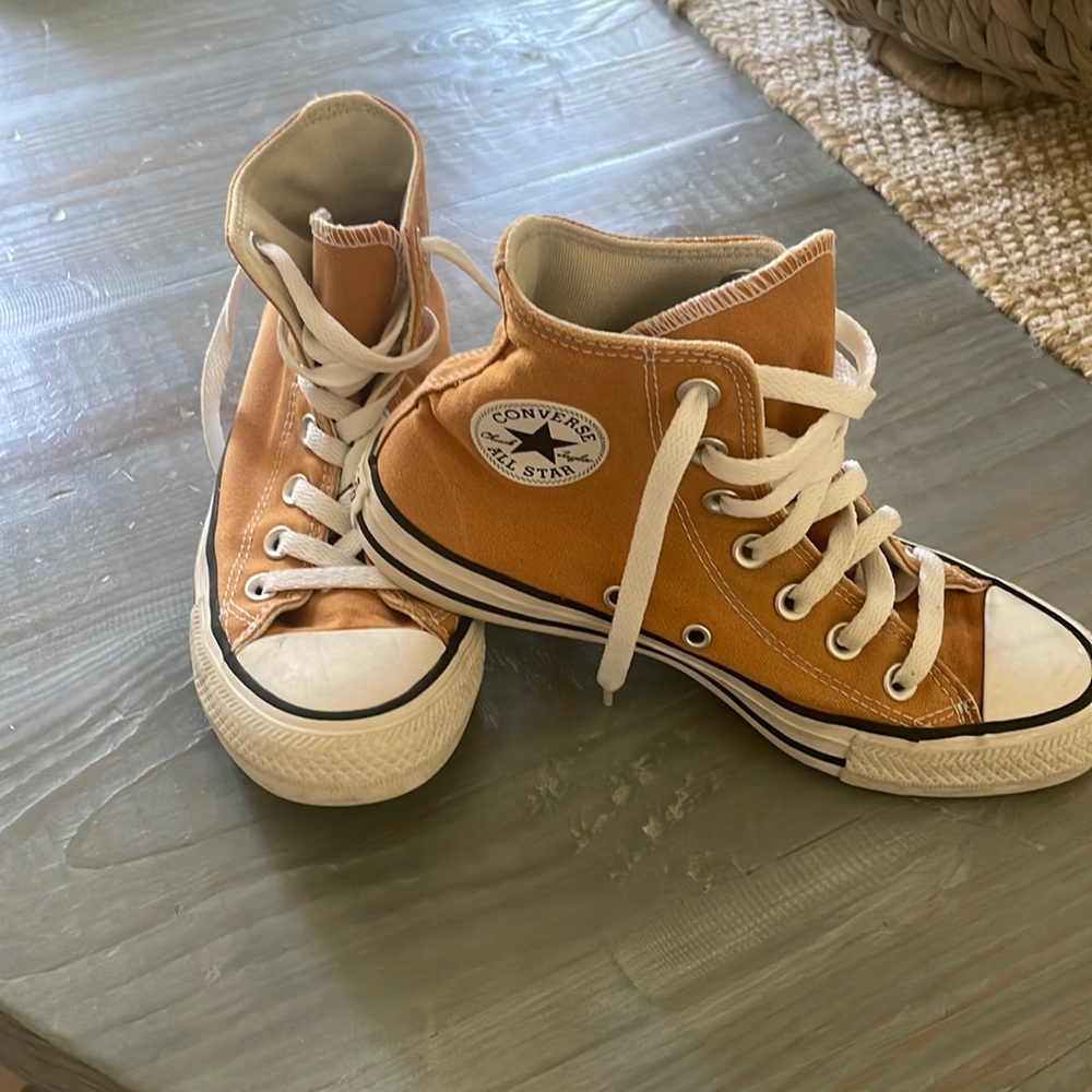 Converse high top women's 6, men's 4, mustard color